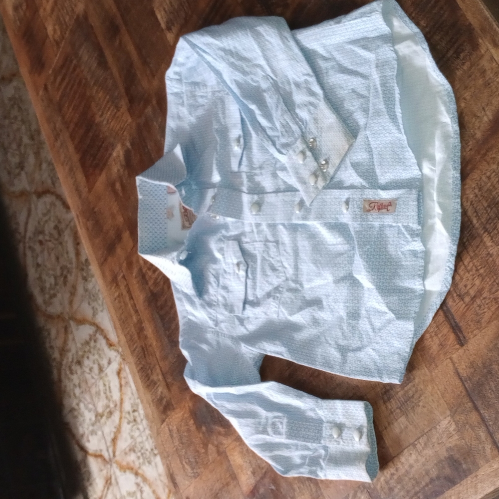 Button down cowboy shirt
